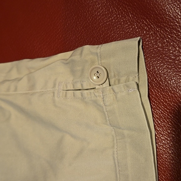 Capris - Picture 6 of 7